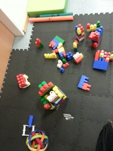 Große Legoklötze beim WiWi-Indoor-Spielplatz