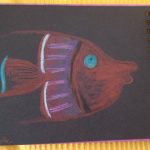 Gezeichneter Fisch im selbstgemachten Kinderbuch