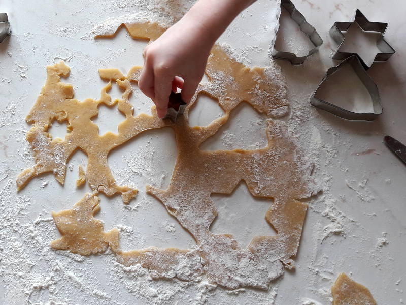 Weihnachtskekse mit Kindern backen kinderinfoblog